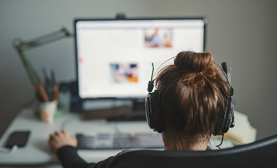 Hospital HR worker request to work from home refused by employer