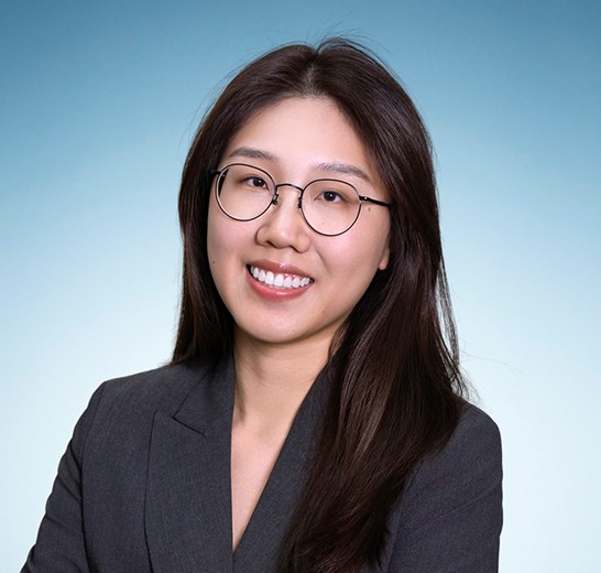 Sissi Dong – estate planning lawyer at Hall Payne Lawyers Brisbane
